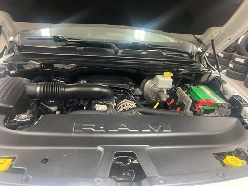 Used 2019 RAM 1500 Big Horn image 23