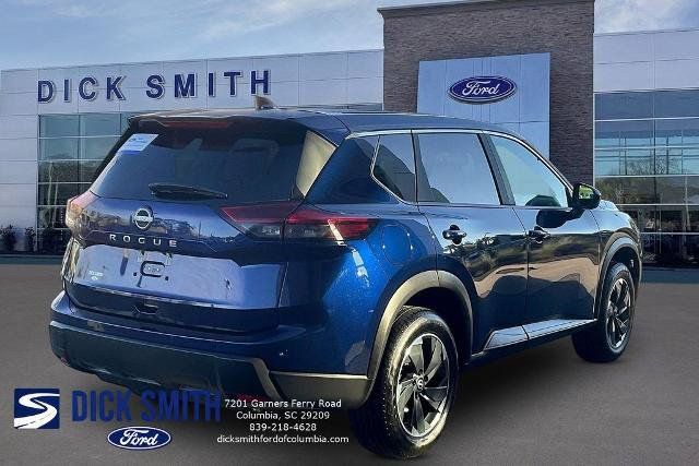 Used 2025 Nissan Rogue SV FWD image 6