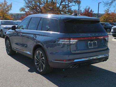 New 2026 Lincoln Aviator Reserve image 5