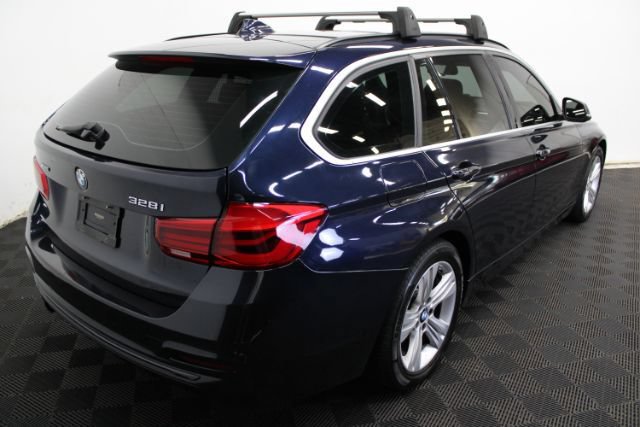 Used 2016 BMW 328i xDrive Wagon AWD/4WD image 5