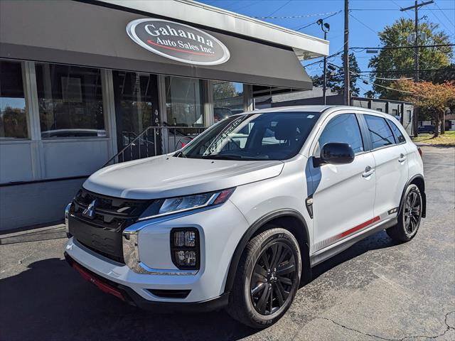 Used 2024 Mitsubishi Outlander Sport ES AWD/4WD image 1