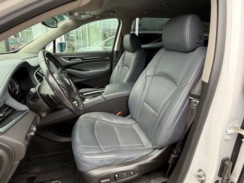 Used 2020 Buick Enclave Premium w/ LPO, Luxury Package image 8