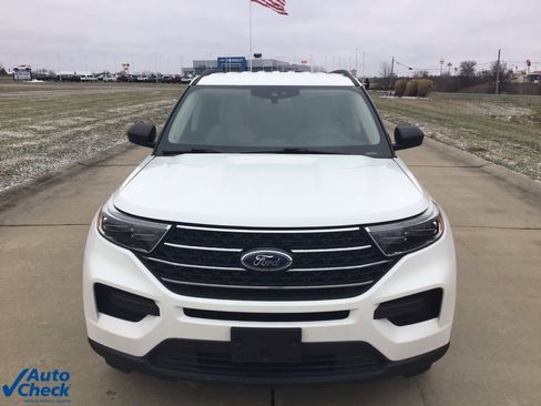 Used 2021 Ford Explorer XLT image 12
