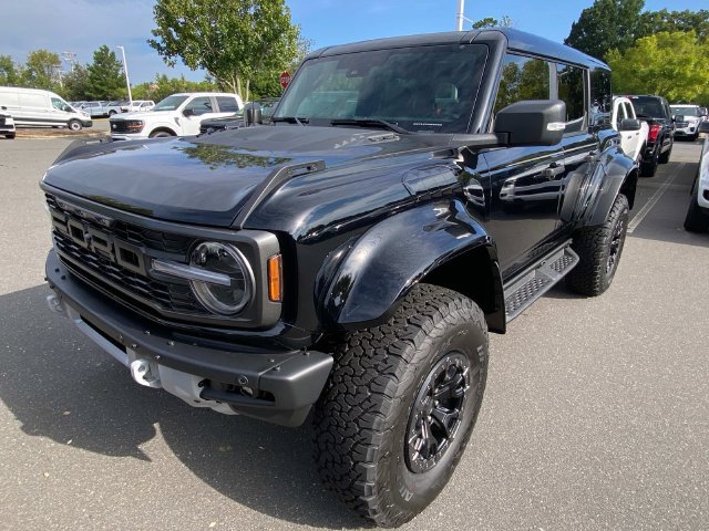 New 2026 Ford Bronco Raptor w/ Interior Carbon Fiber Pack AWD/4WD image 3