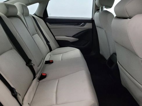 Used 2018 Honda Accord LX image 19