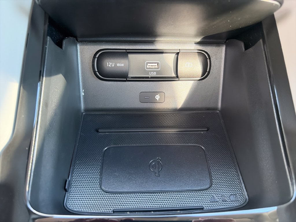 Used 2022 Kia Telluride EX w/ EX Premium Package FWD image 37