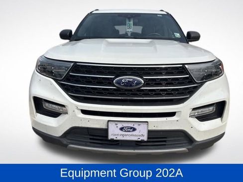 Used 2020 Ford Explorer XLT w/ Equipment Group 202A RWD image 3