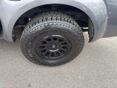 Used 2019 Nissan Frontier SV AWD/4WD image 15