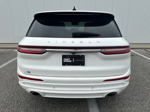 Used 2022 Lincoln Corsair Reserve AWD/4WD image 6