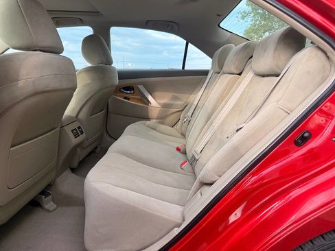 Used 2007 Toyota Camry XLE FWD image 13