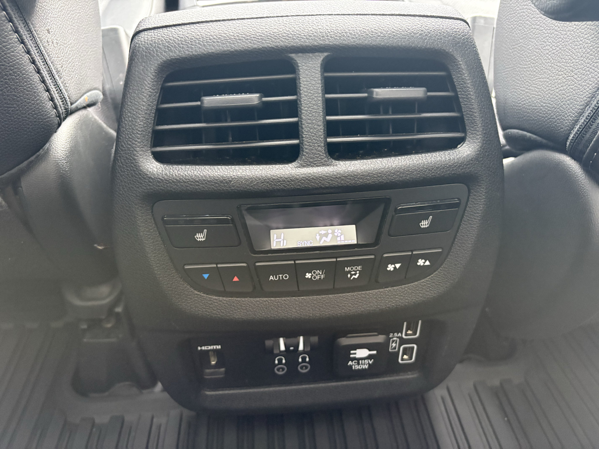 Used 2021 Honda Pilot Elite image 26