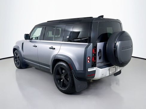 Used 2020 Land Rover Defender 110 HSE AWD/4WD image 3