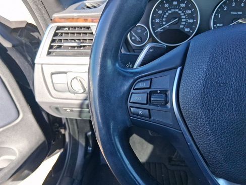 Used 2018 BMW 440i Convertible image 15