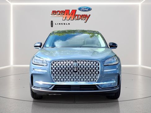 Used 2023 Lincoln Corsair FWD w/ Equipment Group 101A image 2