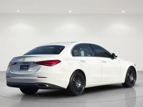 Used 2025 Mercedes-Benz C 300 Sedan image 5