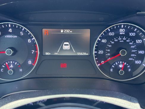 Used 2024 Kia Forte LXS FWD image 25