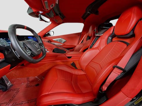 Used 2023 Chevrolet Corvette Stingray Premium Cpe w/ Z51 Performance Package RWD image 24