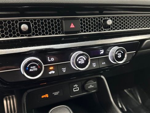 Used 2023 Honda Civic Sport image 27