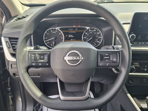 Certified 2025 Nissan Rogue S FWD image 11