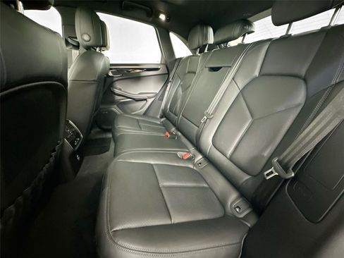Certified 2026 Porsche Macan AWD/4WD image 26