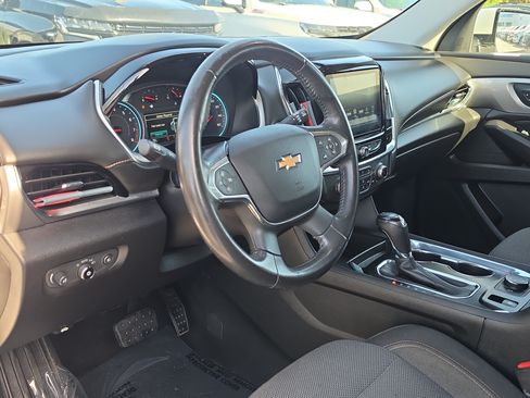 Certified 2018 Chevrolet Traverse LT AWD/4WD image 16