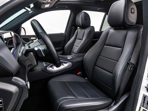 Certified 2025 Mercedes-Benz GLE 350 4MATIC image 18