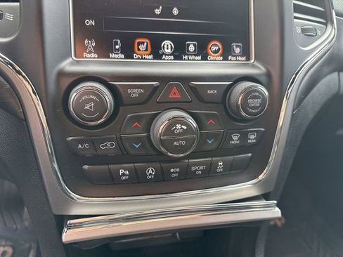 Used 2017 Jeep Grand Cherokee Altitude image 11