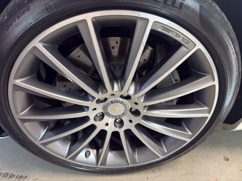 Used 2015 Mercedes-Benz S 550 Sedan image 34