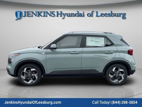 New 2026 Hyundai Venue SEL image 9