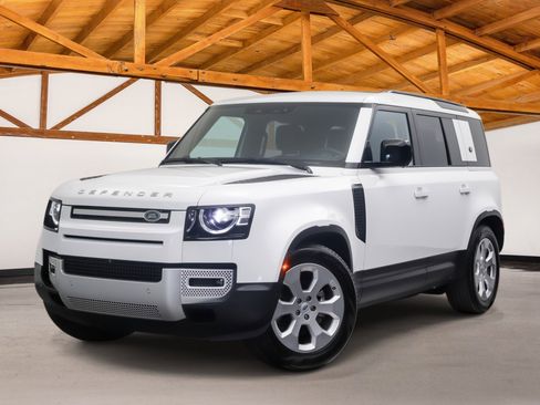 Used 2025 Land Rover Defender 110 S AWD/4WD image 1