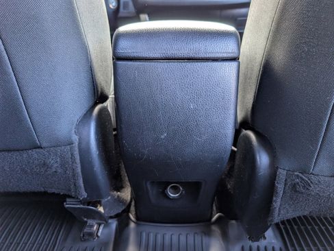 Used 2018 Toyota RAV4 LE w/ All Weather Liner Package image 6