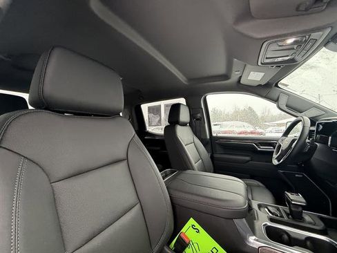 Used 2023 Chevrolet Silverado 1500 LTZ w/ Z71 Off-Road Package image 17