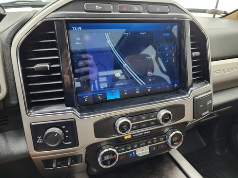 Used 2022 Ford F250 Lariat w/ Tremor Off-Road Package AWD/4WD image 11