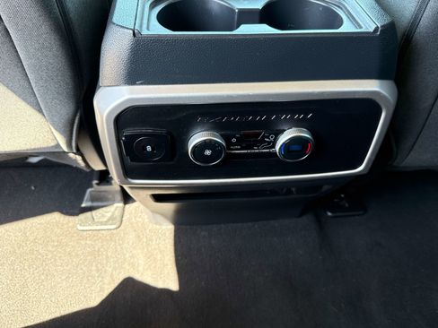 Used 2024 Ford Expedition Max XLT AWD/4WD image 14