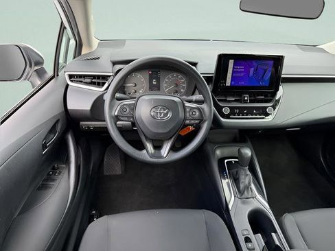 Used 2024 Toyota Corolla LE FWD image 7