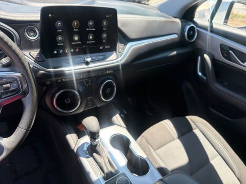 Used 2023 Chevrolet Blazer LT AWD/4WD image 18