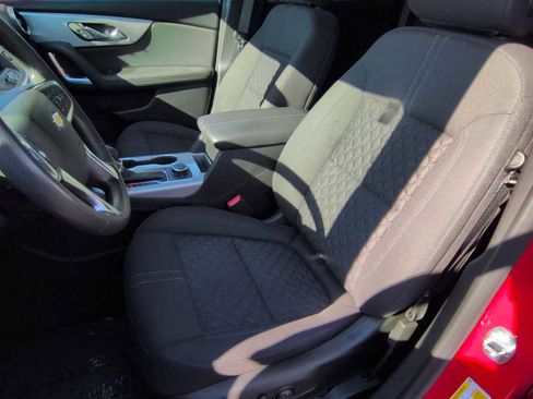Used 2022 Chevrolet Blazer LT w/ LPO, Black Accent Package image 17