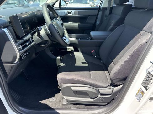 New 2026 Hyundai Santa Fe SE AWD/4WD image 9