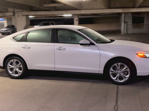 Used 2024 Honda Accord LX image 27