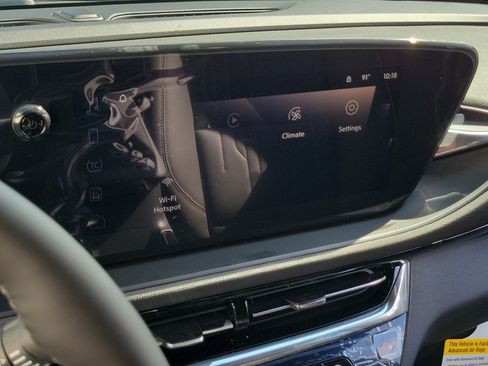New 2026 Buick Envista Avenir FWD image 28