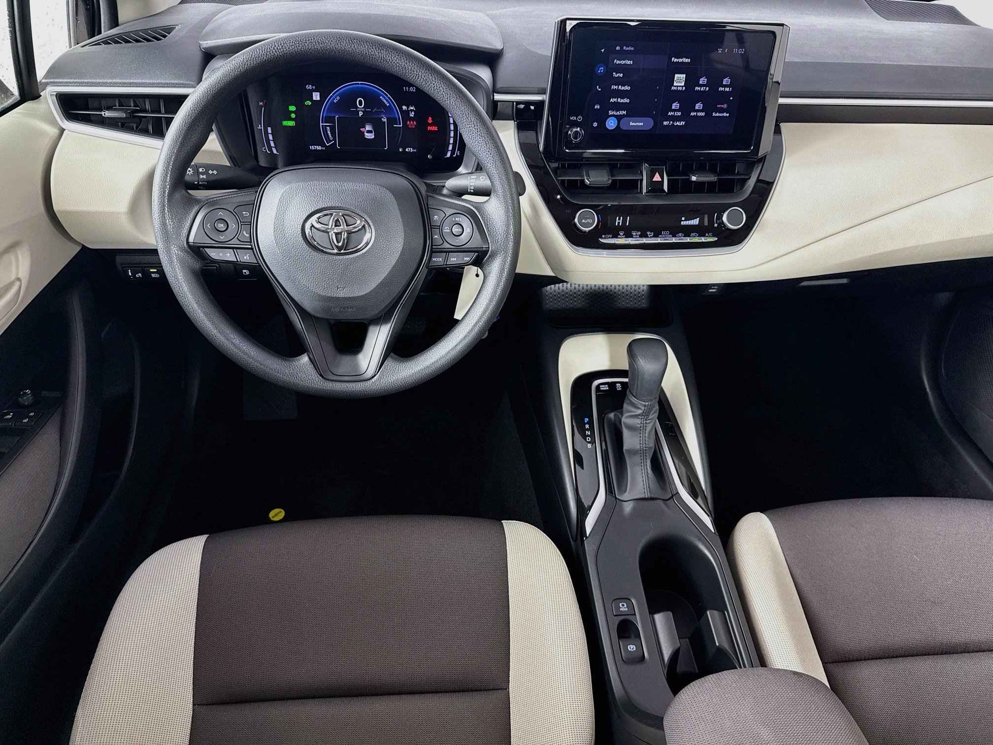 Used 2026 Toyota Corolla LE FWD image 25