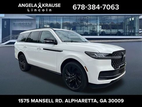 New 2027 Lincoln Navigator Reserve w/ Jet Appearance Package AWD/4WD image 1