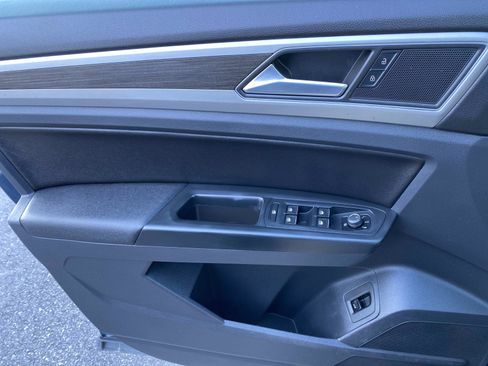 Used 2018 Volkswagen Atlas SEL image 22