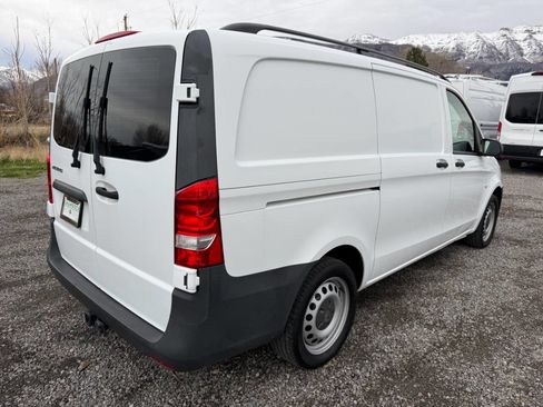 Used 2019 Mercedes-Benz Metris w/ Driver Comfort Package image 3