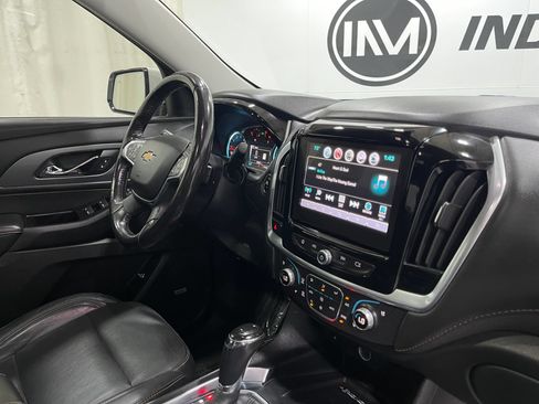 Used 2019 Chevrolet Traverse Premier w/ Driver Confidence II Package FWD image 20