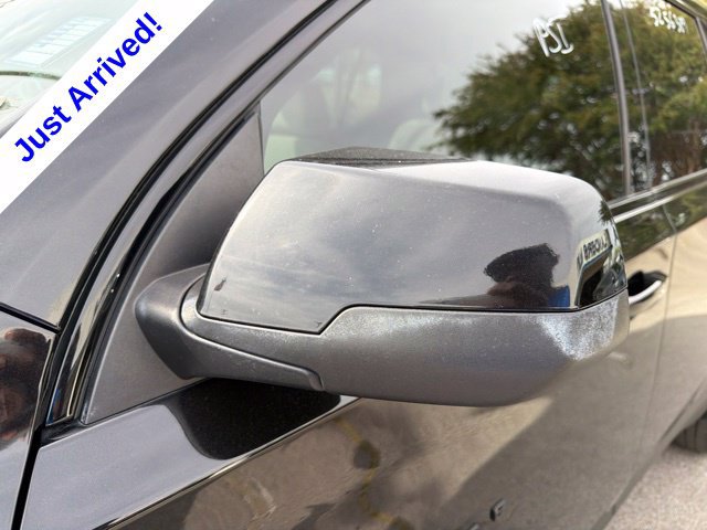 Used 2023 Chevrolet Traverse LS w/ Midnight/Sport Edition FWD image 54