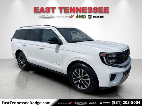 Used 2025 Ford Expedition Platinum AWD/4WD image 1