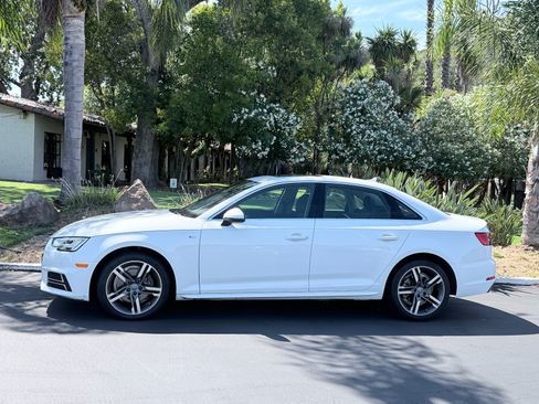 Used 2017 Audi A4 2.0T Ultra Premium Plus w/ Premium Plus Package FWD image 2