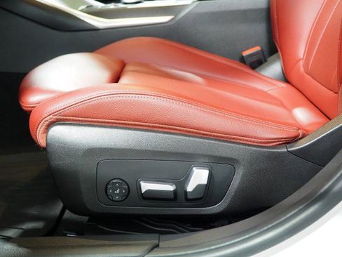 Used 2023 BMW 330e *NAVIGATION, CURVED DISPLAY, S w/ Convenience Package image 57