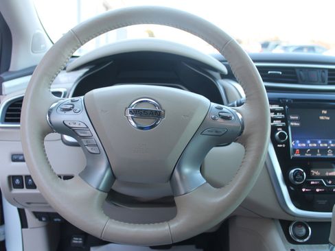 Used 2018 Nissan Murano Platinum w/ Cargo Package image 14